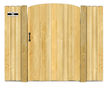 Residential residential wood gate contractor in Middleborough MA